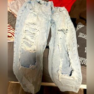 aeropostale mom stretch jean size 2 reg , mildly worn